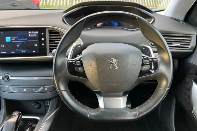 2021 Peugeot 308