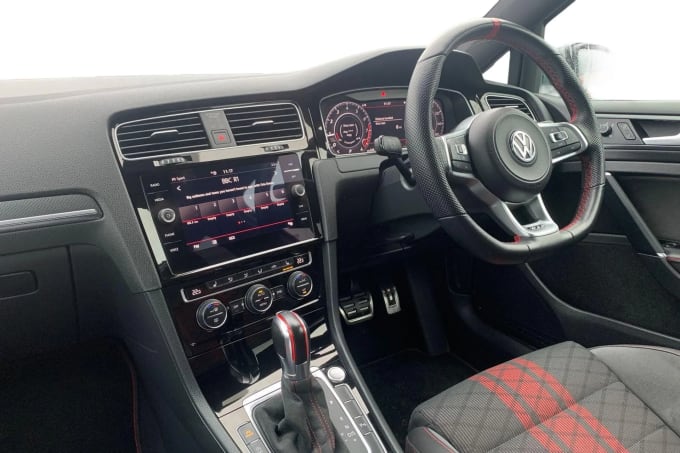 2019 Volkswagen Golf