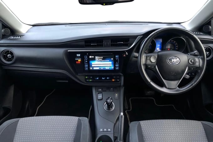 2018 Toyota Auris