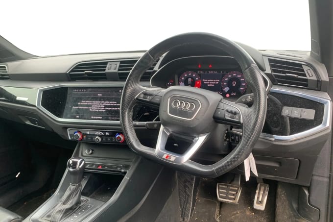 2021 Audi Q3