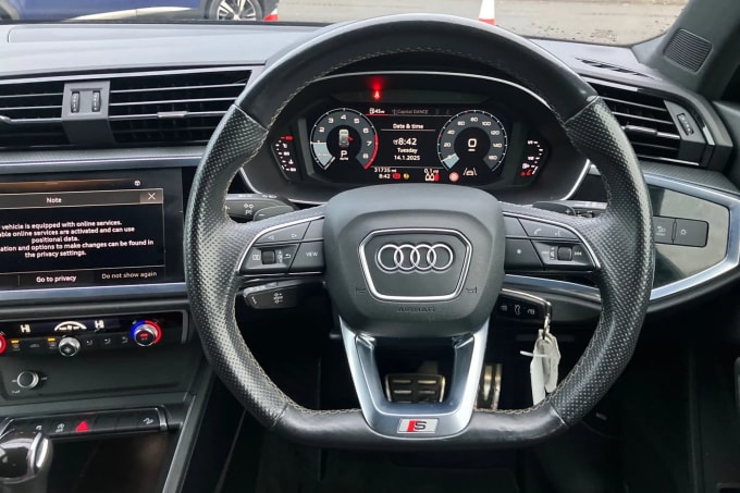 2021 Audi Q3