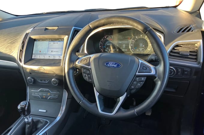 2016 Ford Galaxy