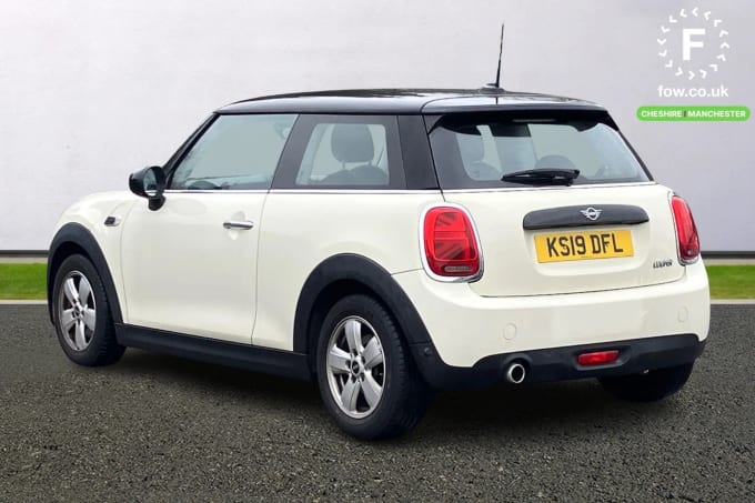 2019 Mini Hatch