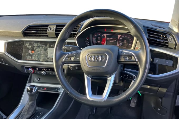 2021 Audi Q3