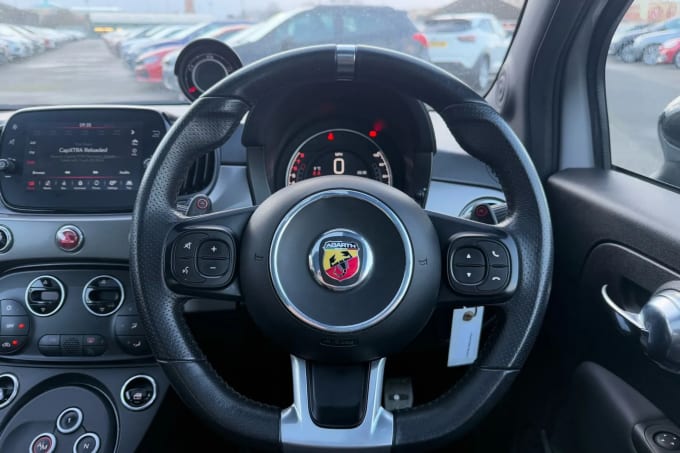 2022 Abarth 595