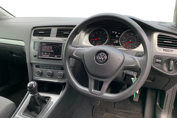 2016 Volkswagen Golf