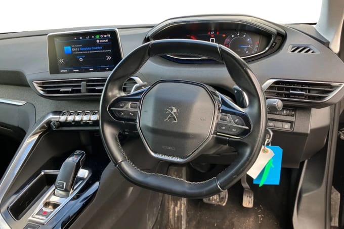 2020 Peugeot 5008