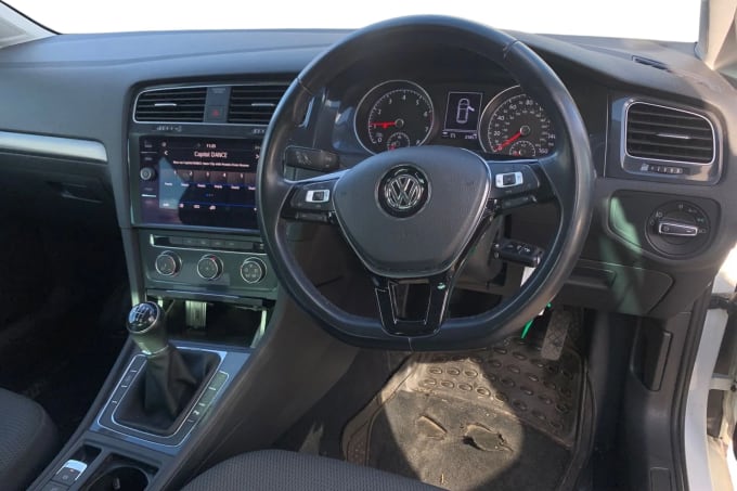 2019 Volkswagen Golf