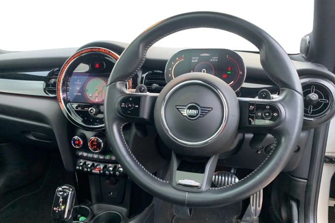 2021 Mini Hatch