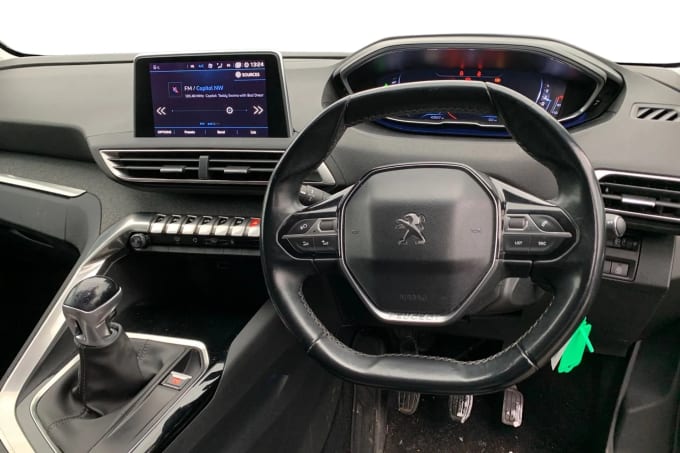 2019 Peugeot 5008