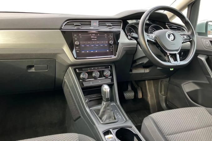 2020 Volkswagen Touran