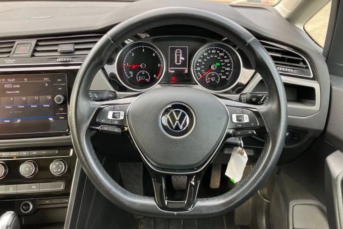 2020 Volkswagen Touran