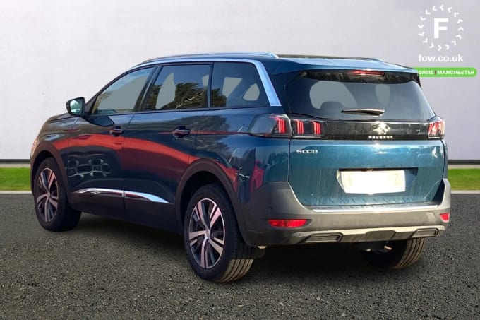 2022 Peugeot 5008