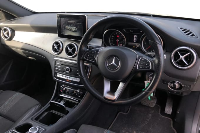 2017 Mercedes-benz Cla Class