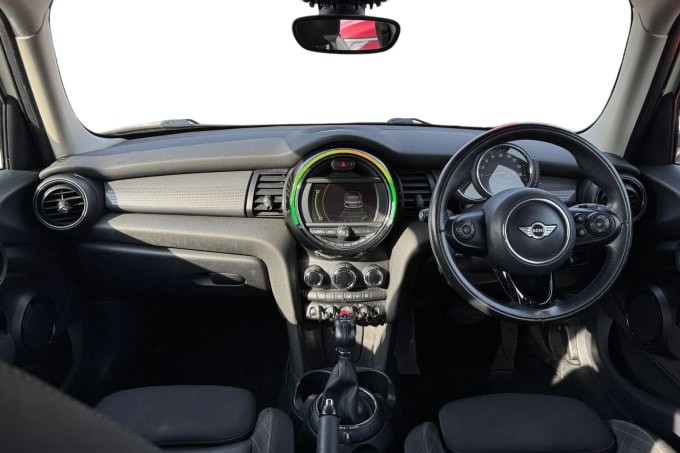 2016 Mini Hatch