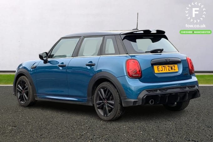 2022 Mini Hatch