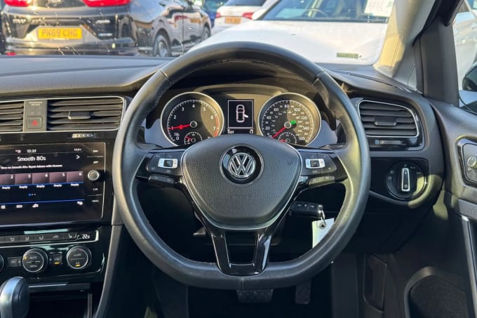 2019 Volkswagen Golf