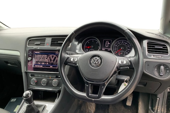 2018 Volkswagen Golf