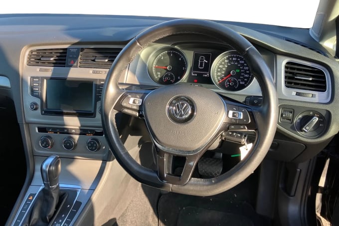 2016 Volkswagen Golf