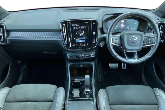 2020 Volvo Xc40