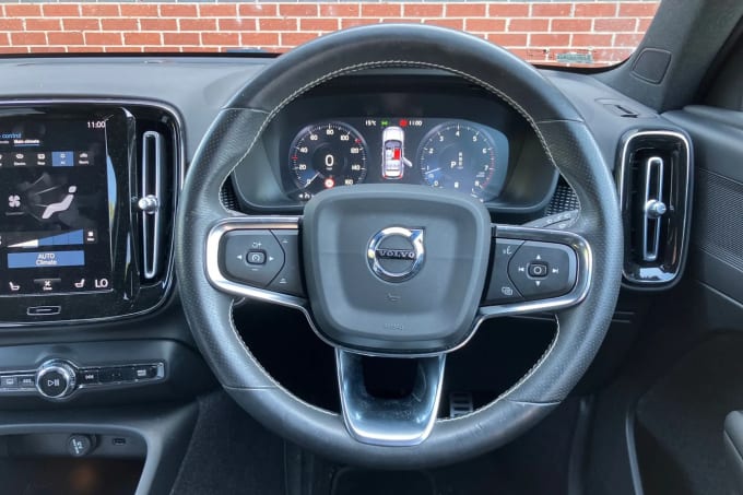 2020 Volvo Xc40