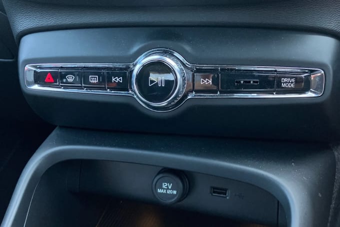 2020 Volvo Xc40