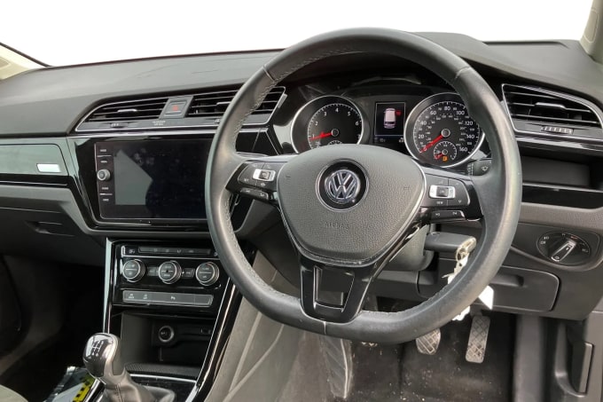 2020 Volkswagen Touran