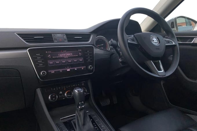 2020 Skoda Superb
