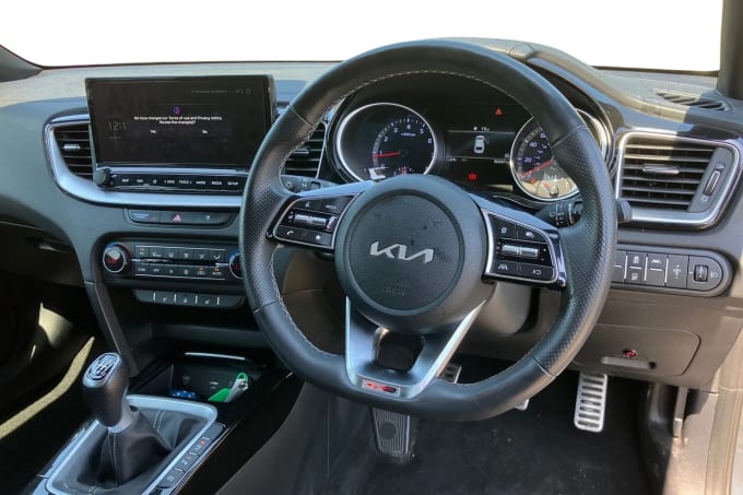 2023 Kia Pro Ceed