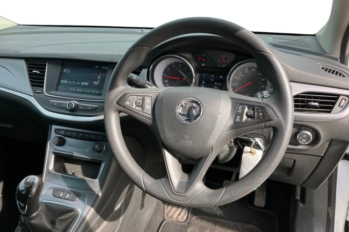 2019 Vauxhall Astra