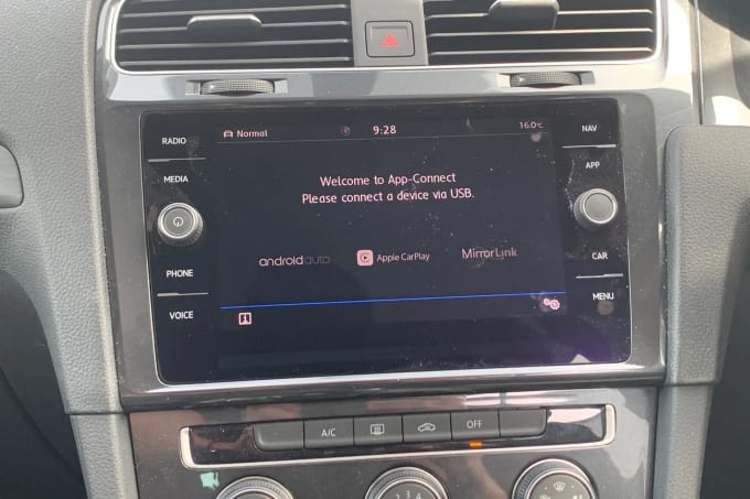 2019 Volkswagen Golf