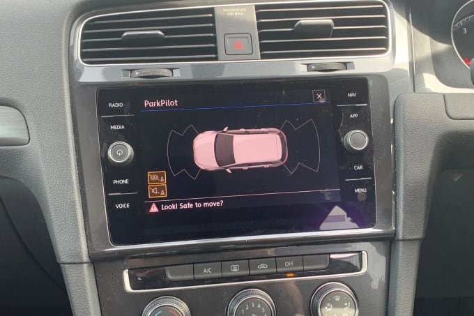 2019 Volkswagen Golf
