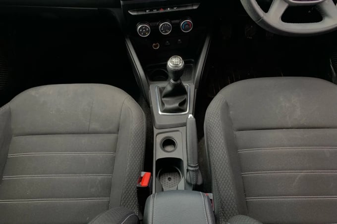 2022 Dacia Duster