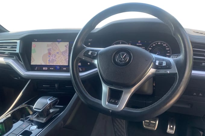 2019 Volkswagen Touareg
