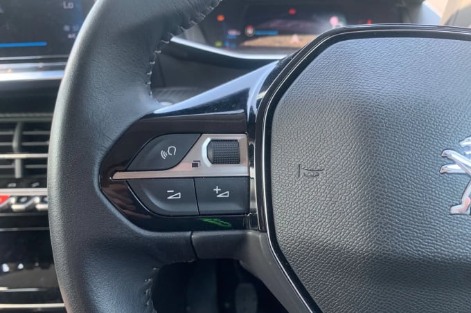 2020 Peugeot 208