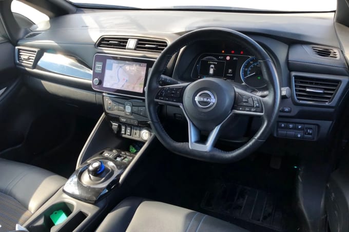 2022 Nissan Leaf