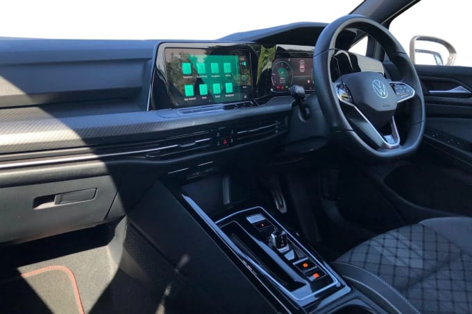 2024 Volkswagen Golf