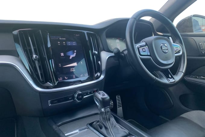 2020 Volvo S60