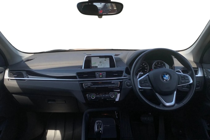 2020 BMW X1