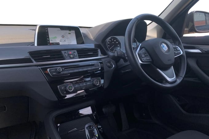 2020 BMW X1