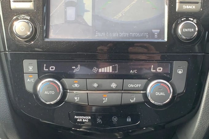 2017 Nissan Qashqai