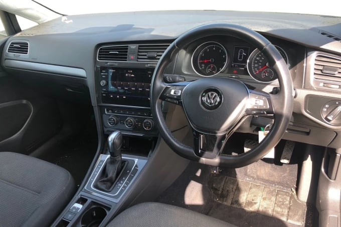 2020 Volkswagen Golf