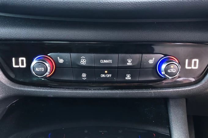 2018 Vauxhall Insignia