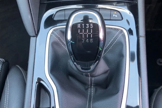 2018 Vauxhall Insignia