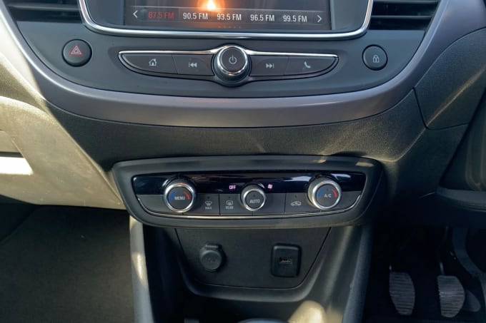 2019 Vauxhall Crossland X