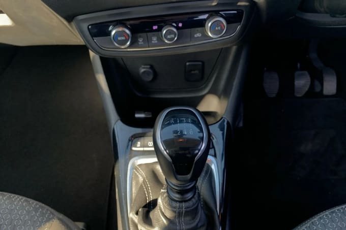 2019 Vauxhall Crossland X