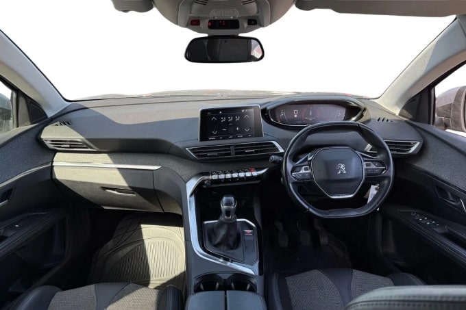 2020 Peugeot 5008