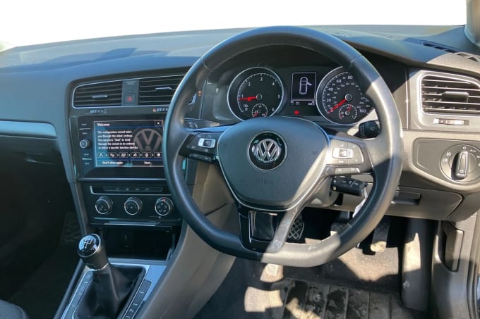 2019 Volkswagen Golf