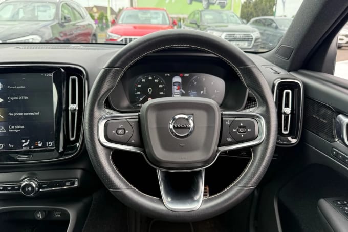 2020 Volvo Xc40