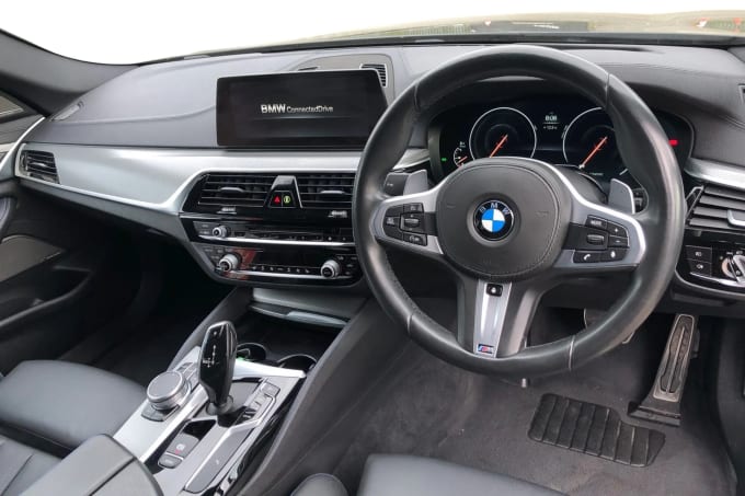 2019 BMW 5 Series